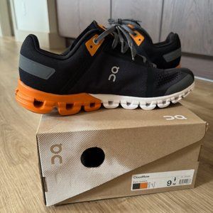 On Running Men's Cloudflow Sneakers shoes size 9 brand new
